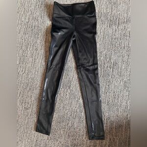 Balera Performance Metallic Full Length Leggings - size IC